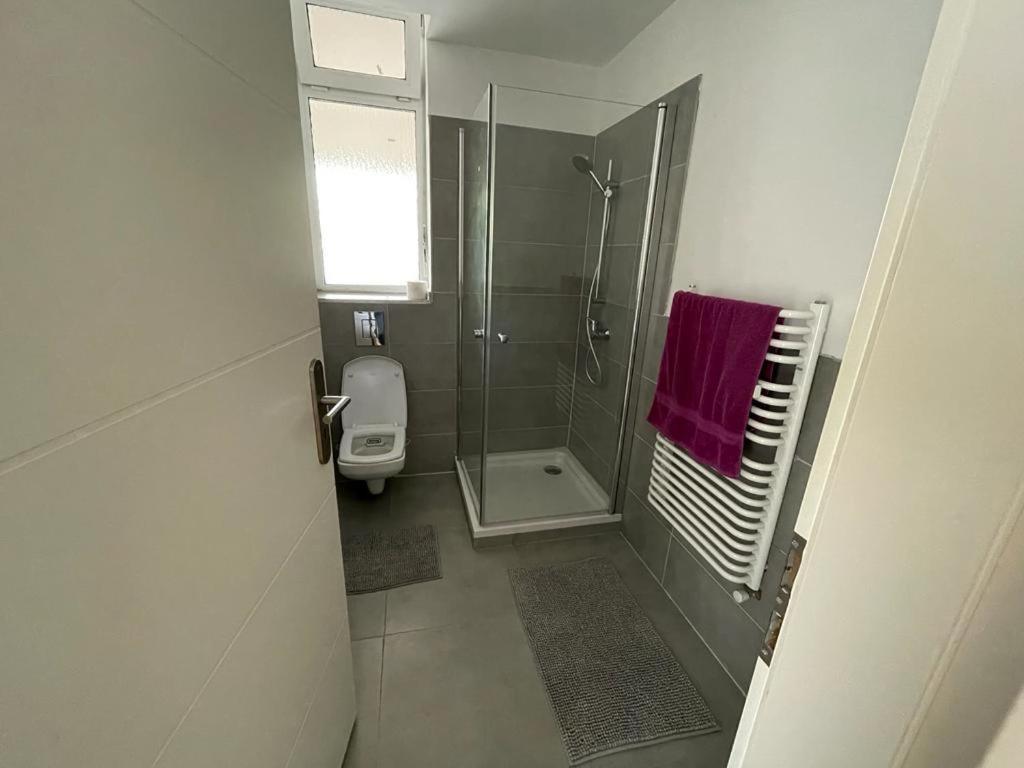 Bungalow Mit Terrasse Regensburg Bagian luar foto
