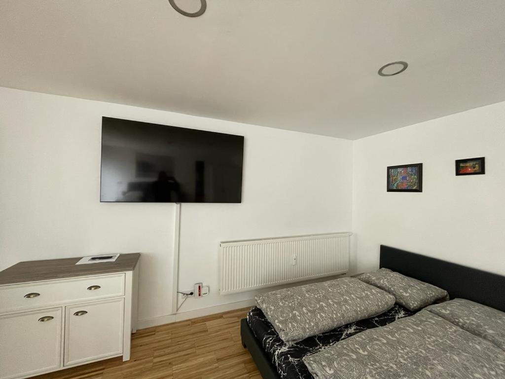 Bungalow Mit Terrasse Regensburg Bagian luar foto