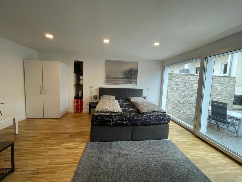 Bungalow Mit Terrasse Regensburg Bagian luar foto